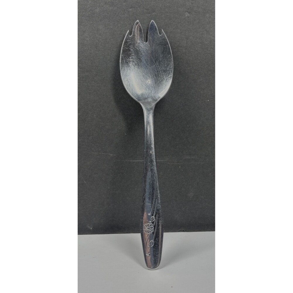 Vintage Wallace Stainless Windswept Serving Meat Fork 8"